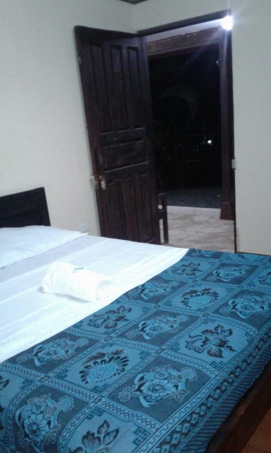 Roca Mar Playa Bonita Puerto Limon Exterior foto
